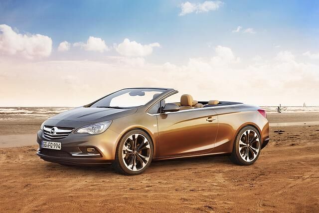 Das neue Cabro basiert zwar technisch auf dem Astra, siedelt sich mit 4,70 Metern Länge aber in der Mittelklasse an