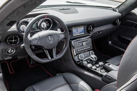 Mercedes-Benz SLS AMG GT 2012