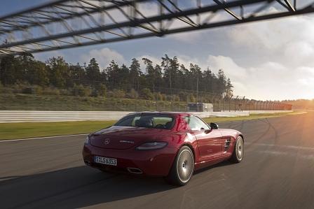 Mercedes-Benz SLS AMG GT 2012
