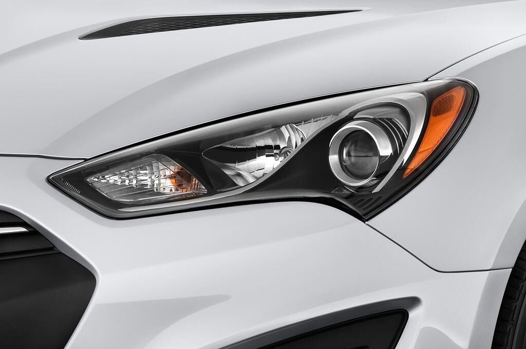 Hyundai Genesis (Baujahr 2013) - 2 Türen Scheinwerfer