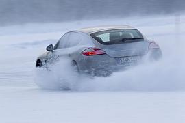Reportage: Porsche Wintertraining - Der auf dem Eis tanzt