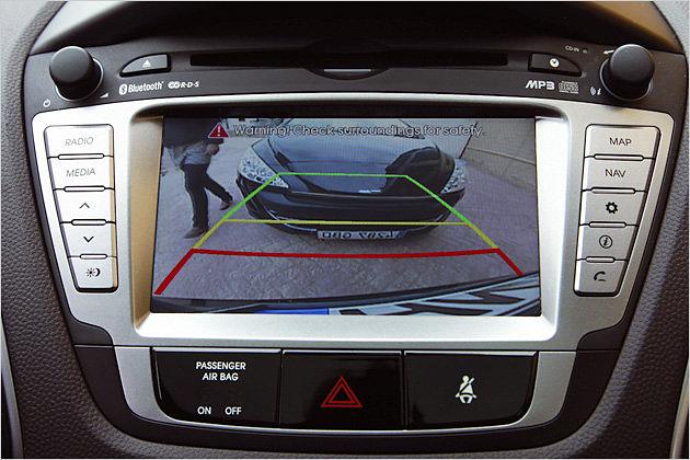 Wer ein Navigationssystem bestellt, erhält auch eine Rückfahrkamera dazu