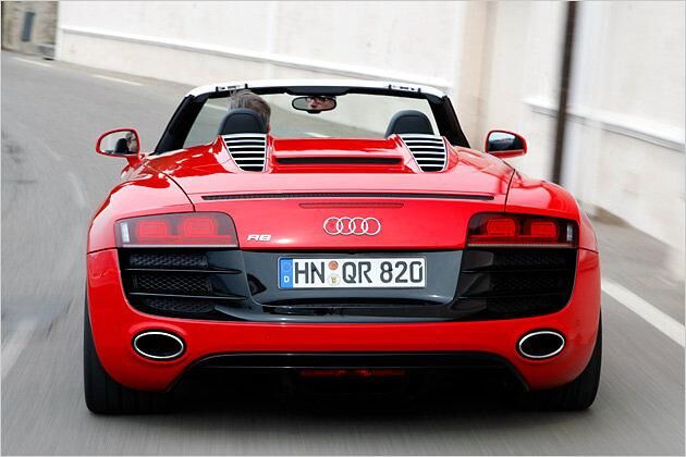 Die stärksten Modelle haben bei Audi große ovale Endrohre