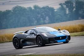 Jaguar C-X75 - Britische Leistungsschau 