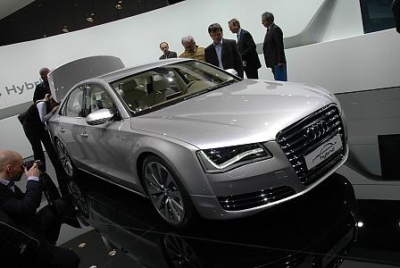 Audi A8 Hybrid Genfer Salon 2010
