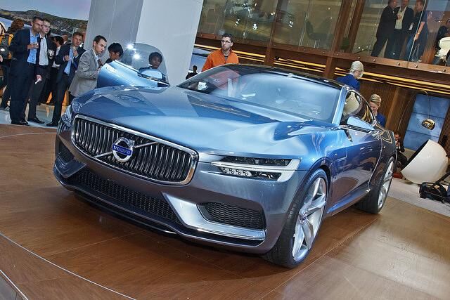Volvo gibt mit dem Concept Coupe einen Ausblick auf seine künftige Design-Linie
