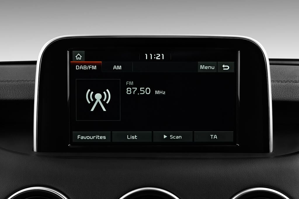 KIA Stinger (Baujahr 2018) GT-Line 5 Türen Radio und Infotainmentsystem