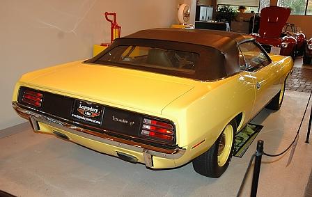 Legendary Motorcar: Plymouth Hemi Cuda