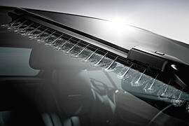 Mercedes-Technik - Intelligenter Wischer sorgt für Durchblick