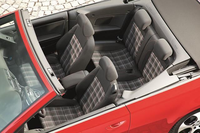 Blick von oben in den Golf GTI