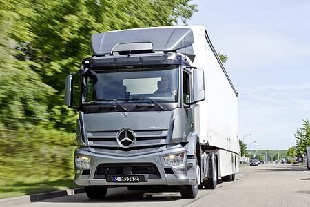 Mercedes Benz Antos - Kleiner Brocken