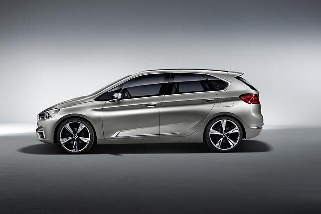 BMW entdeckt die Raumfahrt