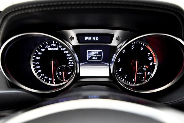 Bis zu 300 km/h ist der Brabus schnell