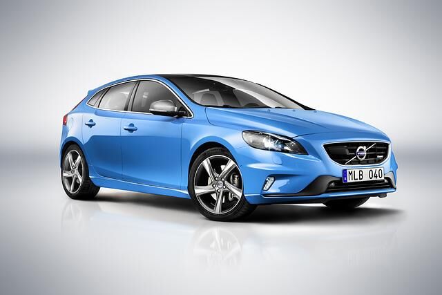  Auf dem Pariser Autosalon (27. September bis 14. Oktober) zeigen die Schweden erstmals den V40 R-Design mit Sportfahrwerk