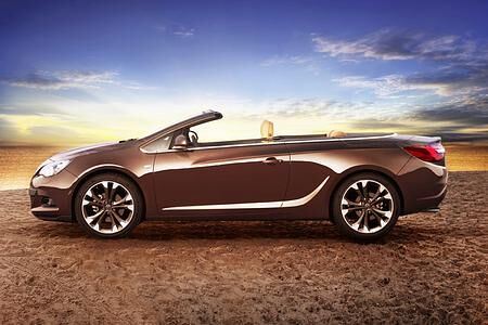 Opel Cascada - Eine Nummer größer Opel Cascada - Eine Nummer größer