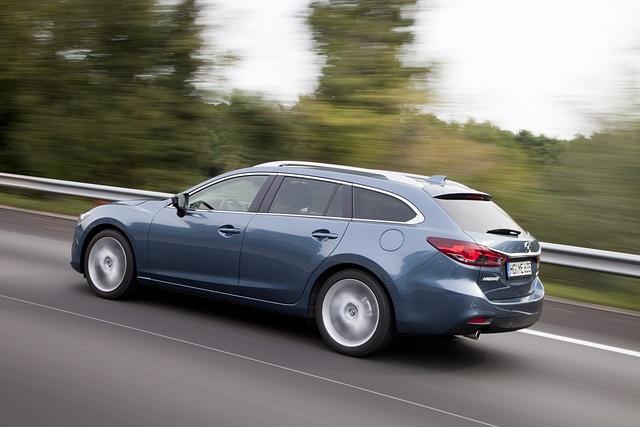 Insgesamt fünf Motoren stehen für den Mazda6 zur Wahl
