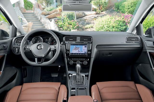 . Alle Modelle sind ab Werk mit einem Start-Stopp-System ausgerüstet.  Mit dem kleinen TDI konsumiert der Golf im Zyklus nur 3,8