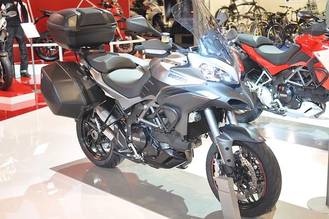 Die Ducati Multistrada ist eine der schärfsten Konkurrenten für die neue BMW