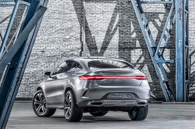 Die Studie ist für Mercedes nicht nur Ausblick auf das konkrete Serienmodell, das möglicherweise den Namen MLC tragen wird, sondern zeigt auch eine der Richtungen an, in die sich die gesamte...