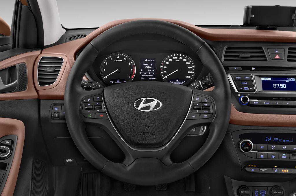 Hyundai I20 (Baujahr 2015) Style 5 Türen Lenkrad