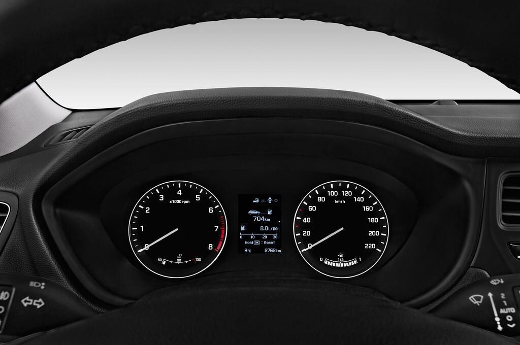 Hyundai I20 Active (Baujahr 2016) Trend 5 Türen Tacho und Fahrerinstrumente