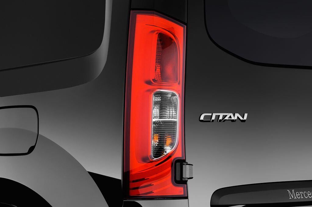 Mercedes Citan (Baujahr 2017) - 5 Türen Rücklicht