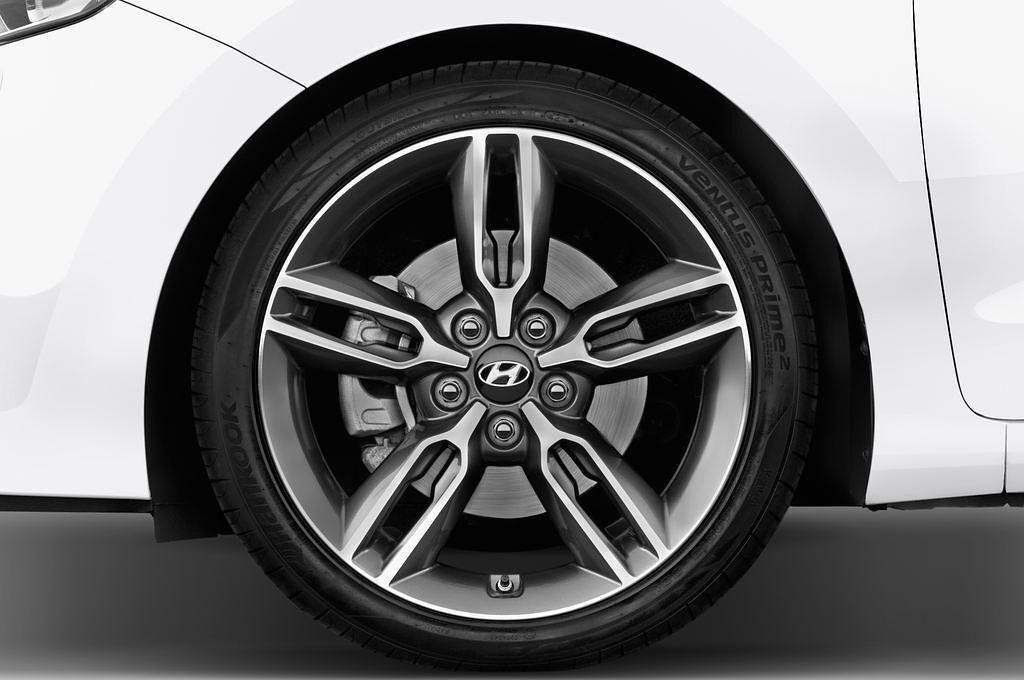 Hyundai I30 (Baujahr 2015) Turbo 3 Türen Reifen und Felge
