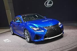 Lexus RCF - Sport und Spiele Lexus RCF - Sport und Spiele