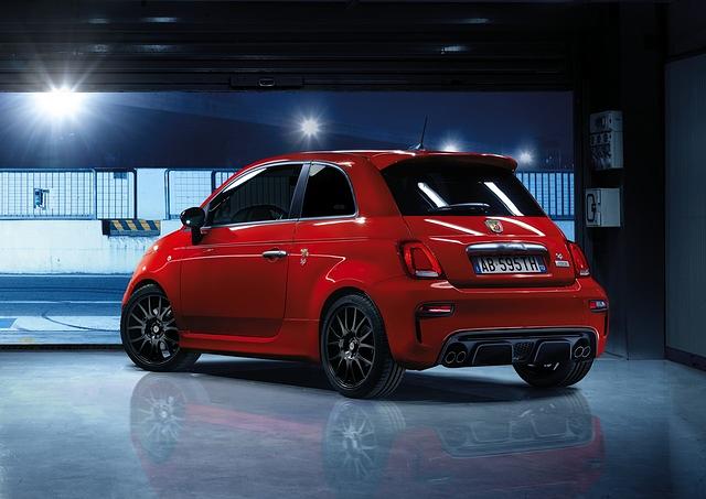 Unter anderem bietet der Abarth 595 Pista eine Performance-Auspuffanlage