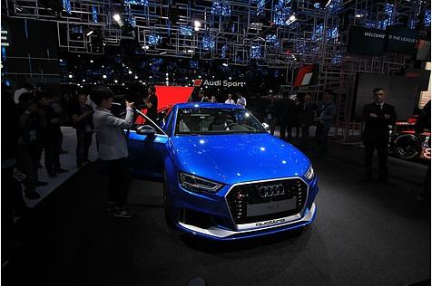 Audi RS3 (1)