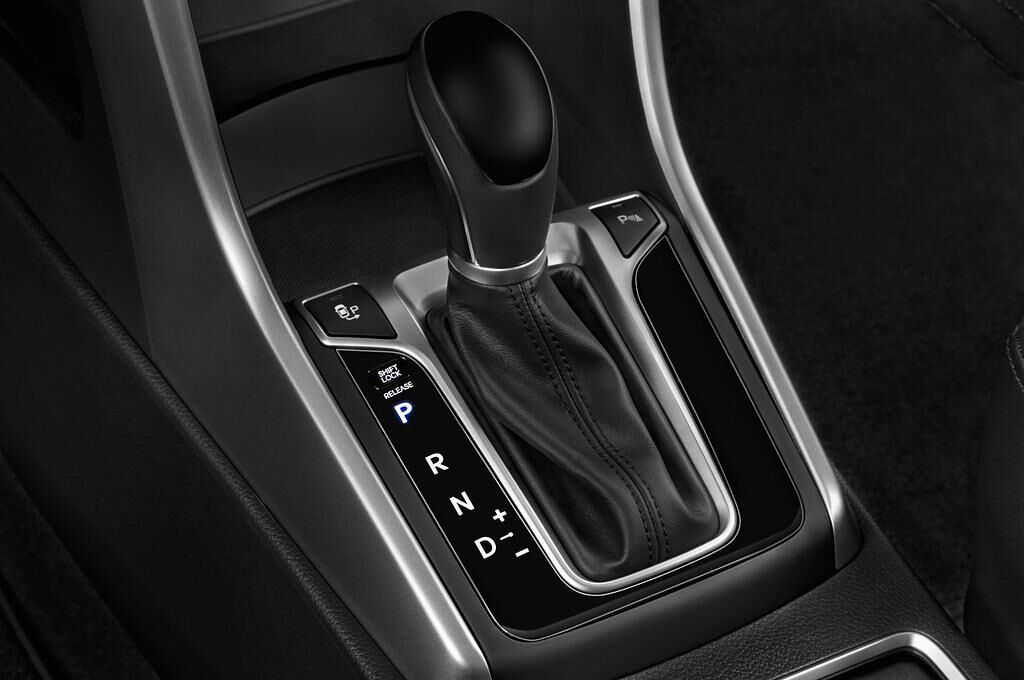 Hyundai I30 (Baujahr 2015) Premium 5 Türen Schalthebel