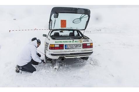 Dank Schneeketten kann es auf dem Weg zum Nordkap weitergehen