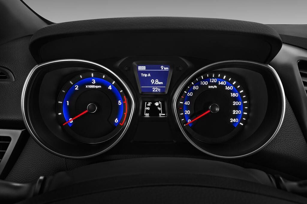 Hyundai I30 (Baujahr 2015) - 5 Türen Tacho und Fahrerinstrumente
