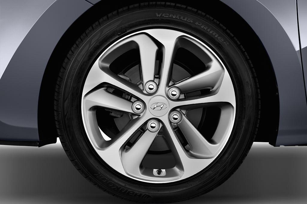 Hyundai I30 (Baujahr 2015) - 5 Türen Reifen und Felge