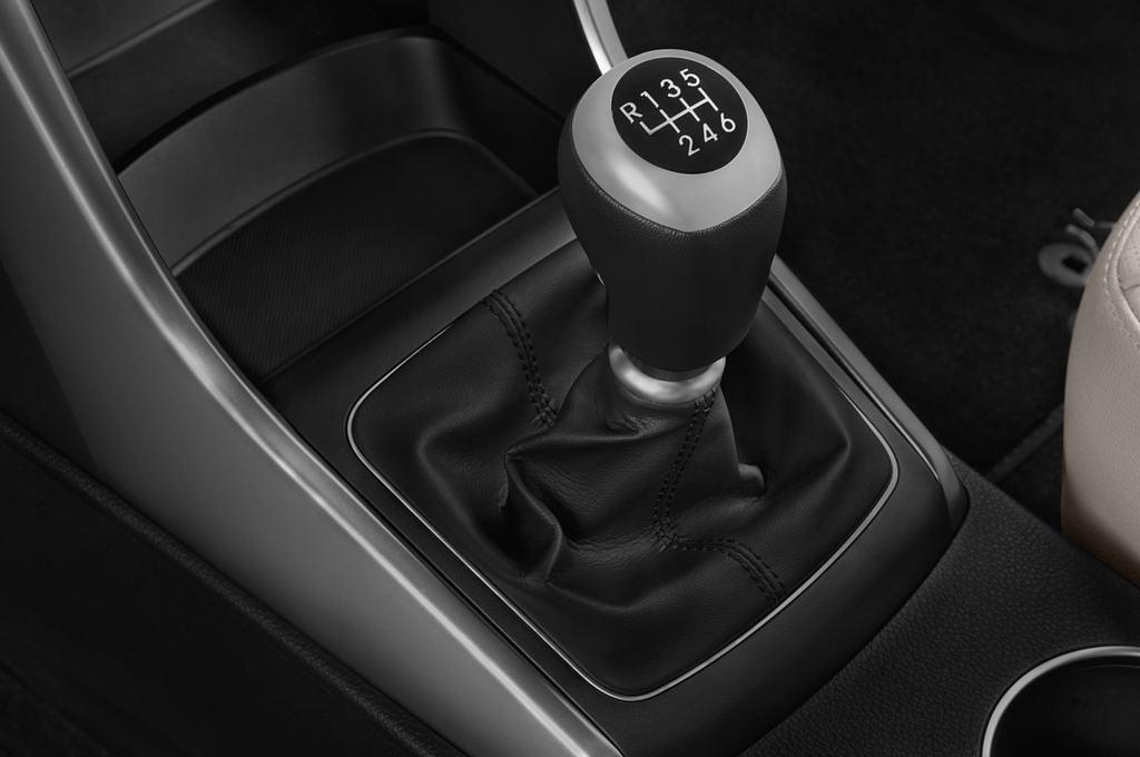 Hyundai I30 Kombi (Baujahr 2012) Style 5 Türen Schalthebel
