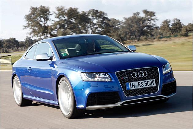 In 4,6 Sekunden beschleunigt der RS 5 von null auf 100 km/h