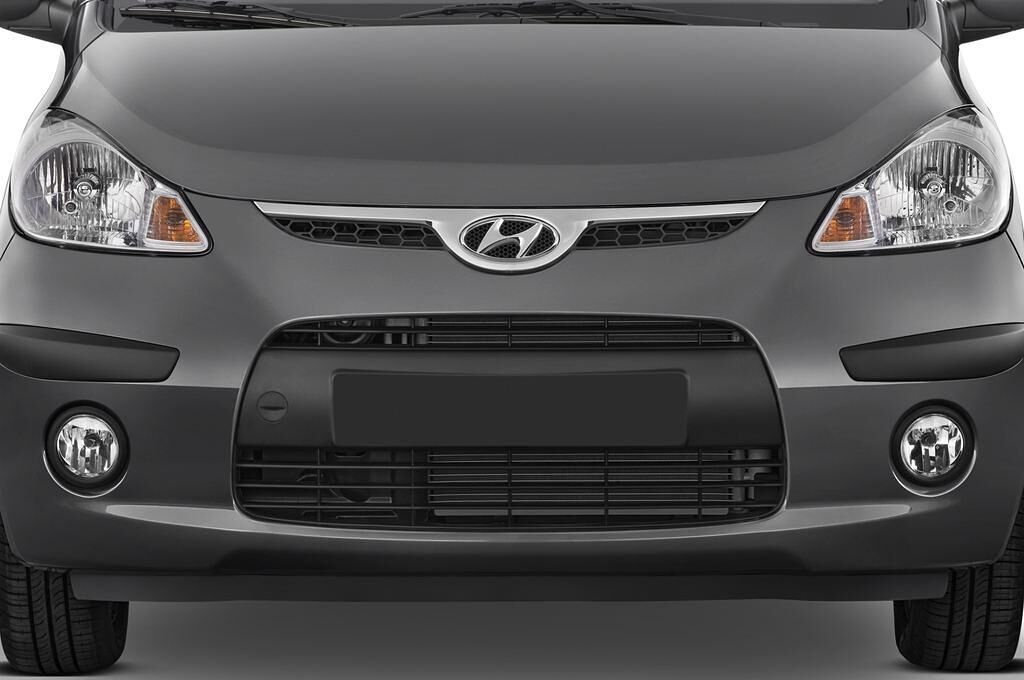 Hyundai I10 (Baujahr 2010) Style 5 Türen Kühlergrill und Scheinwerfer