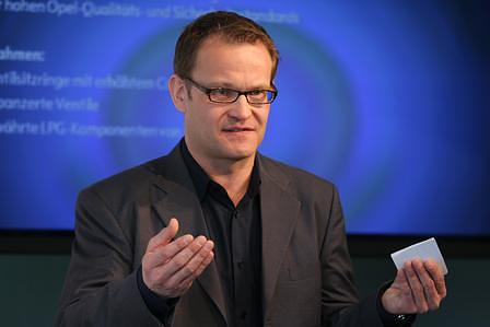 Bernhard Albers, Opel Motorenentwicklung