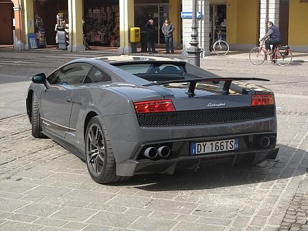 Lamborghini Gallardo LP 570-4 Superleggera