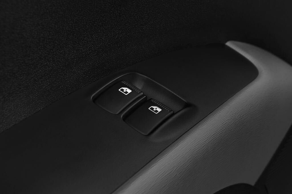 Hyundai I10 (Baujahr 2012) Classic 5 Türen Bedienungselemente Tür