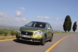 Suzuki SX4 - Mehr SUV wagen (Vorabbericht) Suzuki SX4 - Mehr SUV wagen (Vorabbericht)