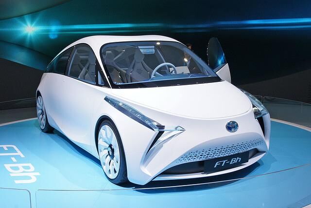 Auch Elemente des FT-Bh dürften in das Desing des nächsten Prius einfließen
