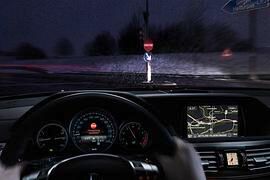 Falschfahr-Warner - Mercedes alarmiert Geisterfahrer