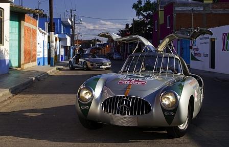 Panamericana: 300 SL, Siegerauto von 1952 mit "Anti-Geier-Stäben"