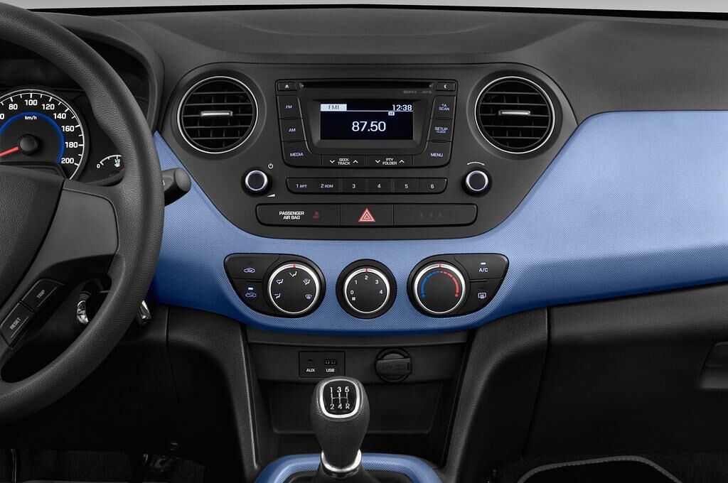 Hyundai I10 (Baujahr 2014) TREND 5 Türen Mittelkonsole