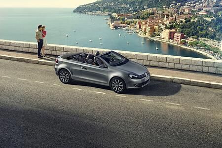 VW Golf Cabriolet Karmann - Hommage unter Partnern