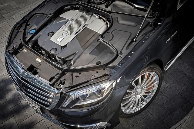 One man, one engine heißt das Montage-Motto bei AMG