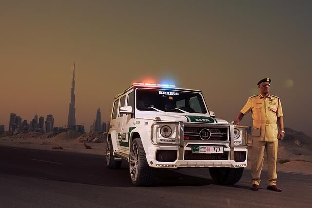 Brabus B63S 700 Widestar -   Peterwagen auf Arabisch
