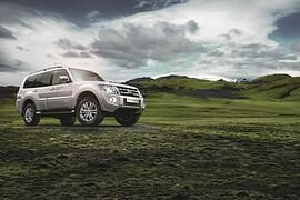 Mitsubishi feiert Pajero mit Sondermodell - Zum Geburtstag viel Chic Mitsubishi feiert Pajero mit Sondermodell - Zum Geburtstag viel Chic
