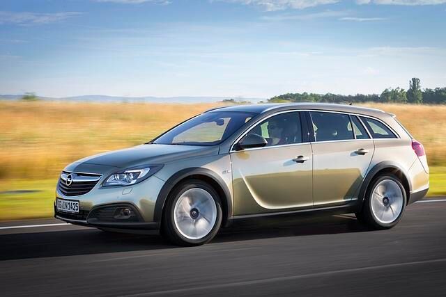 Beim Insignia liegt die 4x4-Ausrüstungsquote in Deutschland bei 22 Prozent. 